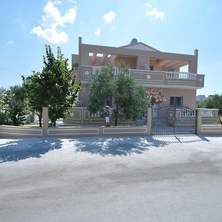 Villa Kaiti Limenaria  Luaran gambar